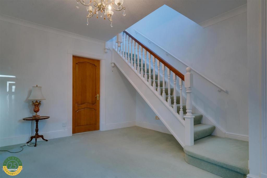 Entrance Hall 1.jpg