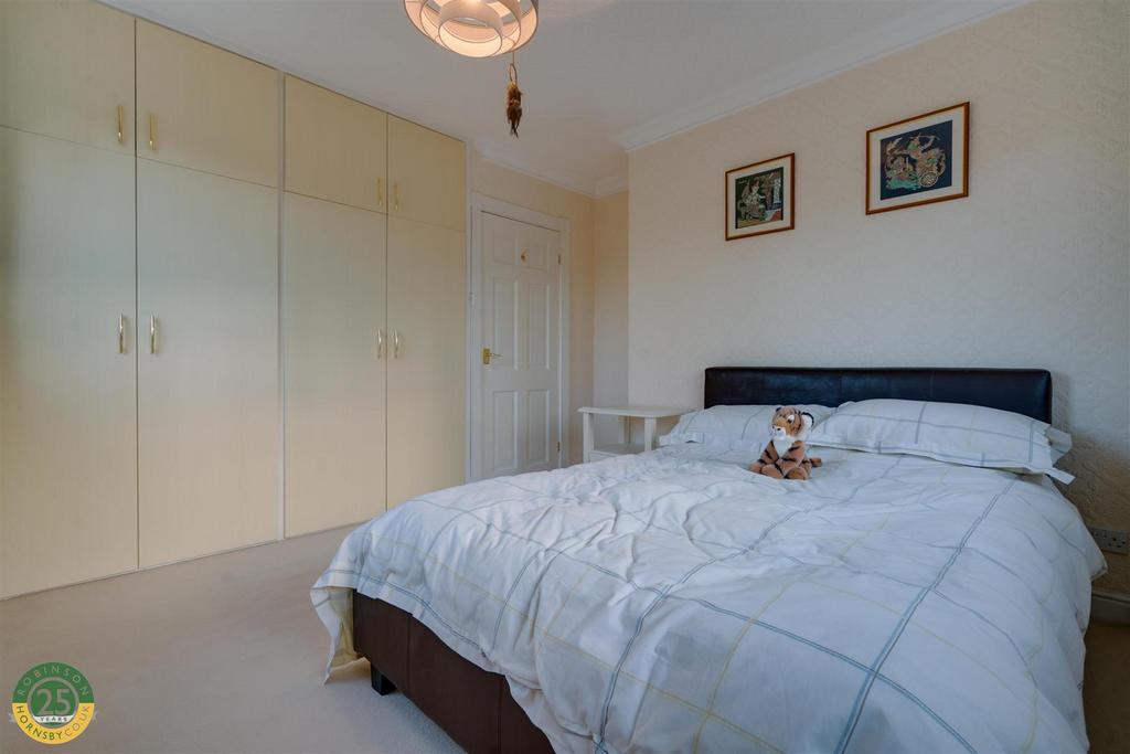 Bedroom 3- 2.jpg