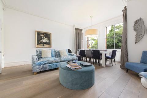 3 bedroom apartment for sale, Fitzjohns Avenue, London, NW3