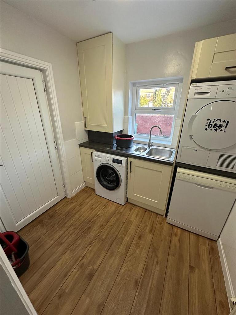 Whats App Image 2025-12-03 at 09.24.42 (4).jpeg