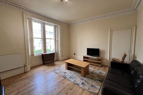 3 bedroom flat to rent, Perth Road, West End, Dundee, DD1