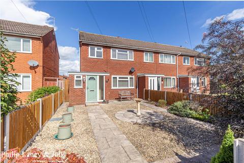 3 bedroom end of terrace house for sale, Barnes Way, Worcester