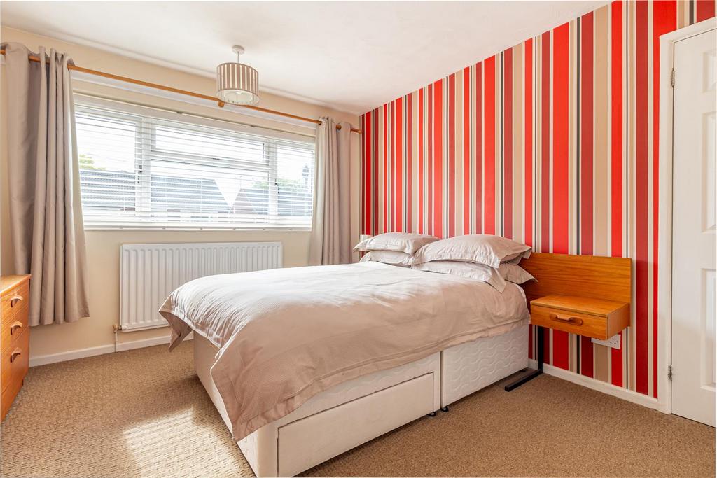 Bedroom-2-2.jpg