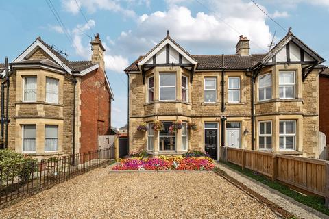 3 bedroom semi-detached house for sale, Spa Road, Melksham, SN12