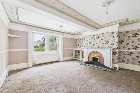18 Highgate, Bradford, BD9 4BB