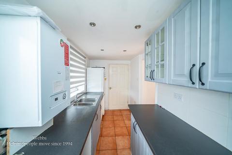2 bedroom house for sale, Castle Street, Walsall WS8