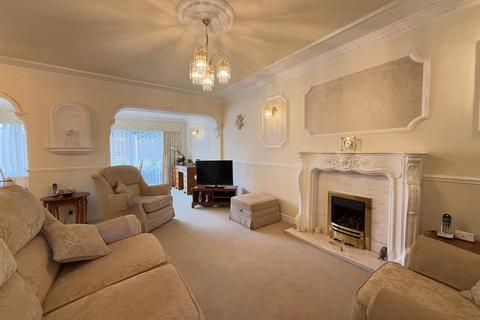 undefined, Prestwick Road, Kingswinford