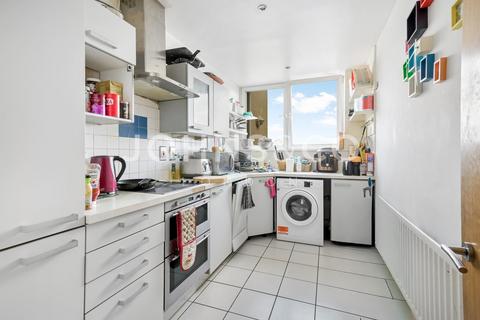 undefined, Wards Wharf Approach, London, E16