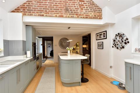 4 bedroom detached house for sale, South Green, Sittingbourne, Kent