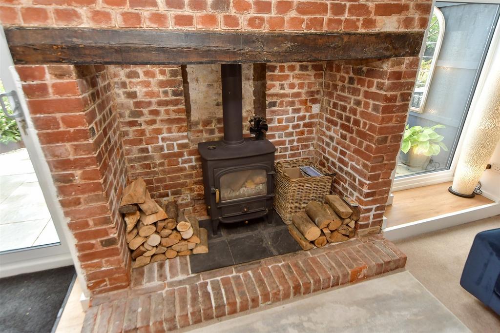 Internal Feature