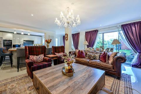 undefined, Swiss Close, Farnham, GU10