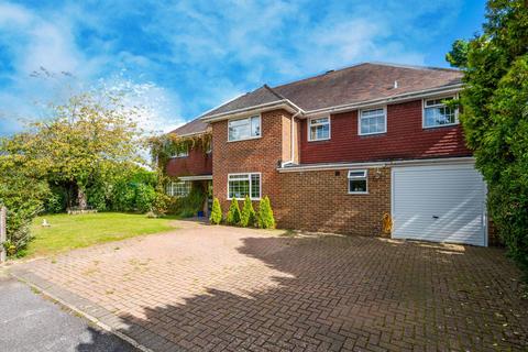 undefined, Swiss Close, Farnham, GU10