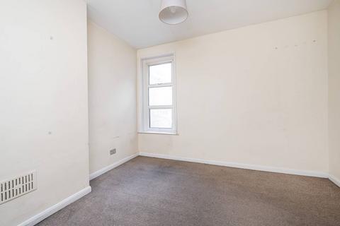 2 bedroom flat for sale, Mare Street, Hackney, London, E8