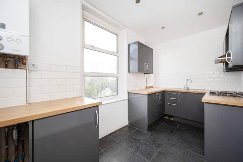 2 bedroom flat for sale, Mare Street, Hackney, London, E8