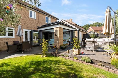 4 bedroom detached house for sale, Gatcombe Crescent, Polegate BN26