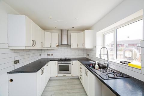 3 bedroom end of terrace house for sale, Avenue Road, Wath-upon-Dearne, Rotherham, South Yorkshire, S63