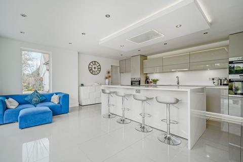 5 bedroom detached house for sale, Rumbush Lane, Solihull, B94