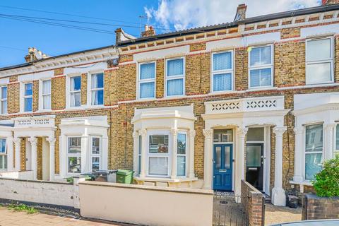 40a Solon Road, London, SW2 5UY