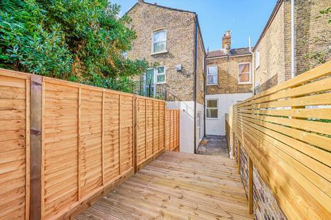 40a Solon Road, London, SW2 5UY