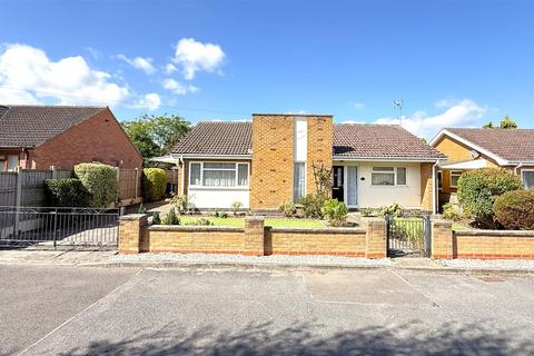 3 bedroom detached bungalow for sale, Raymond Drive, Bingham