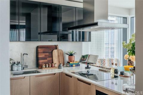 undefined, Nine Elms Lane, London, SW8 5