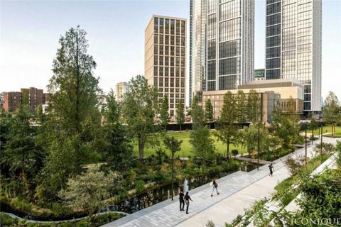 undefined, Nine Elms Lane, London, SW8 5