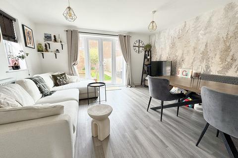 3 bedroom semi-detached house for sale, Colden Common