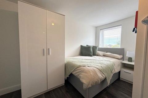 undefined, Room M, 132 Belsize Avenue, Woodston, PE2 9HX