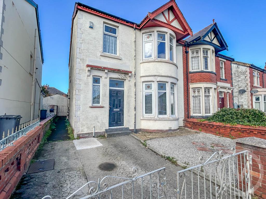 Central 443 (13).JPG