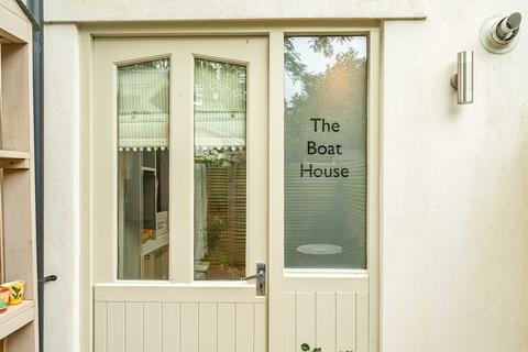 1 bedroom barn conversion for sale, Church Lane, Modbury