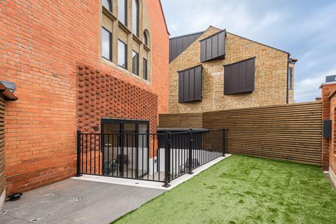 undefined, Eardley Road, London SW16