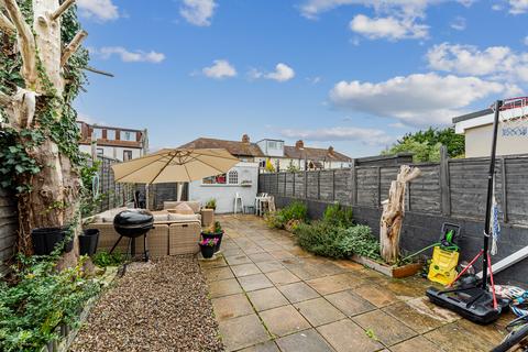 4 bedroom terraced house for sale, Parkhurst Road, BS23