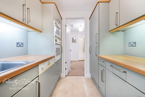 1 bedroom flat for sale, The Circle, Queen Elizabeth Street, SE1