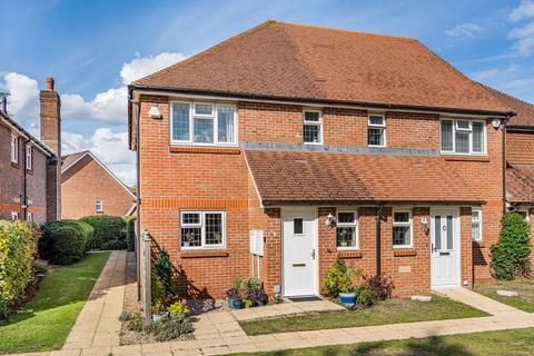 Springvale Close, Bookham