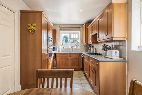 3 bedroom semi-detached house for sale, Springvale Close, Bookham