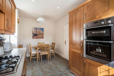 3 bedroom semi-detached house for sale, Springvale Close, Bookham