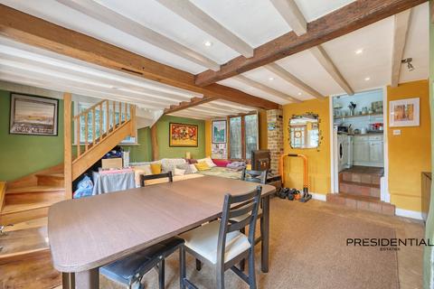 undefined, Rickmansworth WD3