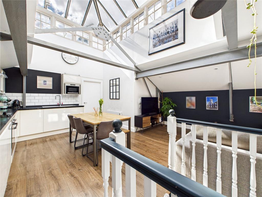 Kitchen/Diner/Lounge