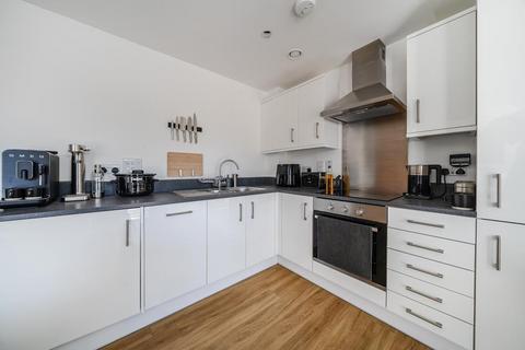 undefined, Vela House,  Francis Close,  Thatcham,  RG18