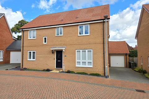 4 bedroom detached house for sale, Tear Crescent, Sandy SG19