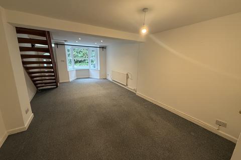 2 bedroom terraced house to rent, Slade Road, Ilfracombe EX34