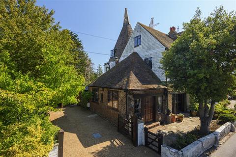 4 bedroom semi-detached house for sale, North Oast House, 99 Chestfield Road, Chestfield