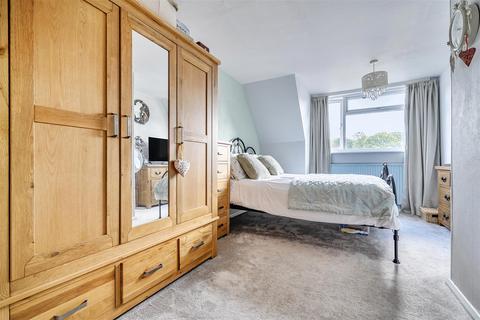 2 bedroom semi-detached house for sale, Reculver Walk, Maidstone