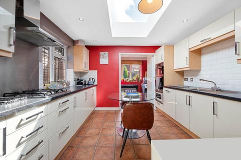 undefined, Brooklands Lane, Weybridge, KT13