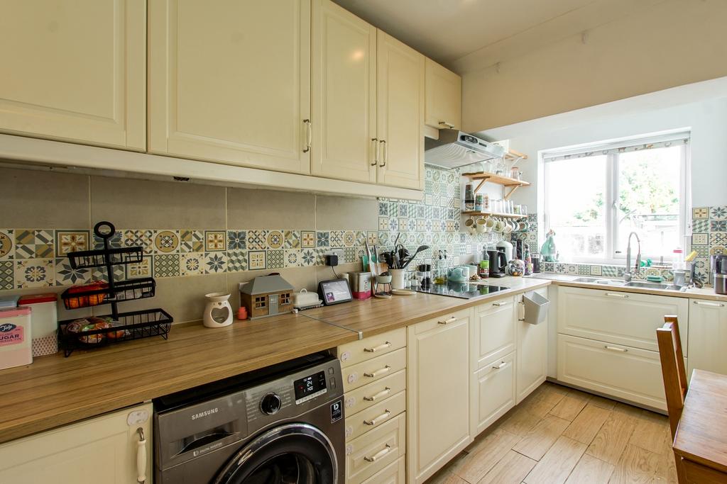 Kitchen c