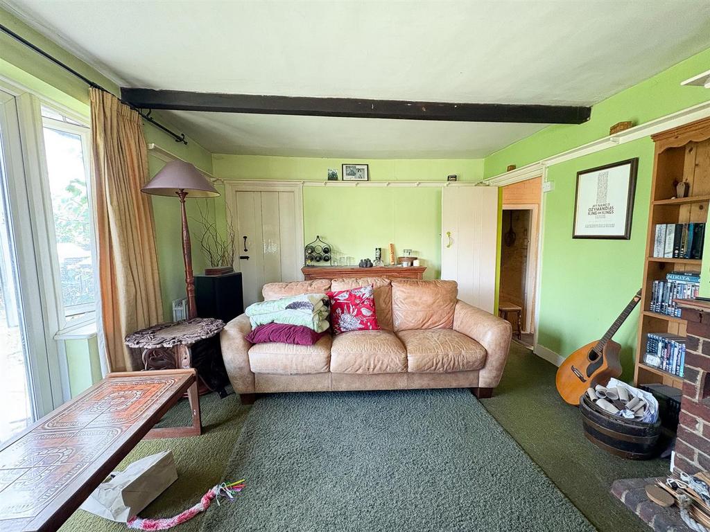 Living room.jpg