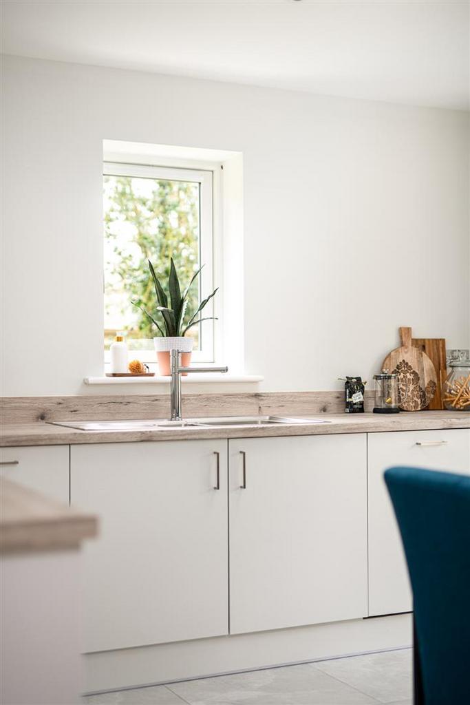 Kitchen 5.jpg