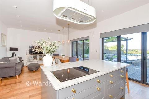 5 bedroom detached bungalow for sale, Mickleburgh Avenue, Herne Bay, Kent