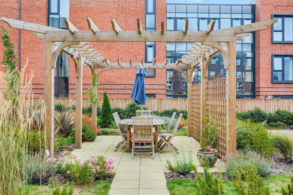 Garden 5.jpeg