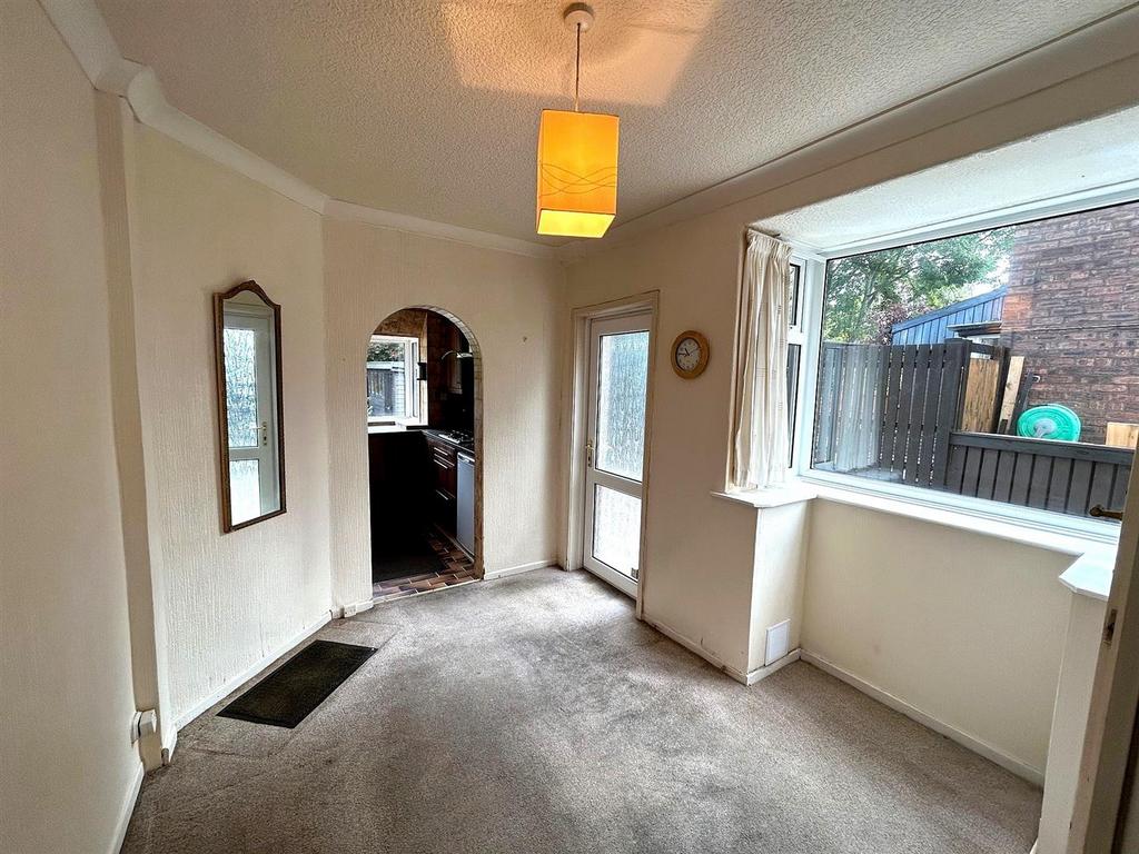 Dining Room.jpg